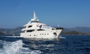 Location de Yacht Ariela