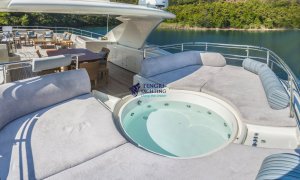 Location de Yacht Ariela
