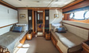 Location de Yacht Ariela
