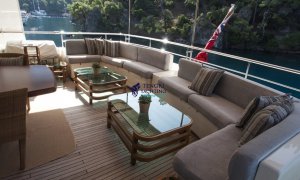 Location de Yacht Ariela