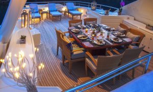 Location de Yacht Ariela