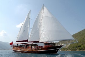 Gulet Mieten Celik Es D Charter Türkei