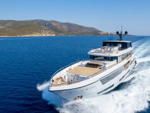 Alquiler de Lujo Yate Adamaris