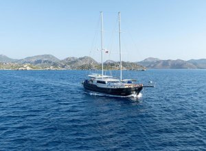 Aqua Bella Gulet Available for Charter