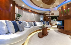 Location Yacht de Luxe Iris Azimut 74 Grèce