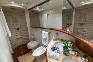 Location Yacht de Luxe Iris Azimut 74 Grèce