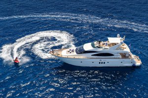 Location Yacht de Luxe Iris Azimut 74 Grèce