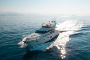Location Yacht de Luxe Bormus 2