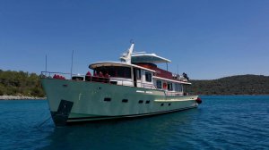 Dilnisin Yacht Available for Charter