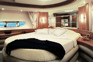 Location Yacht de Luxe Chill Out II Azimut 68 Evolution Grèce