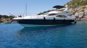 Location Yacht de Luxe Chill Out II Azimut 68 Evolution Grèce