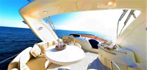 Location Yacht de Luxe Chill Out II Azimut 68 Evolution Grèce