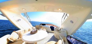 Location Yacht de Luxe Chill Out II Azimut 68 Evolution Grèce