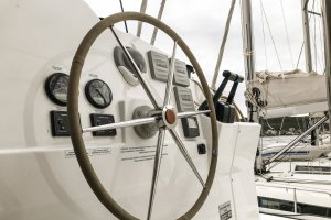 Fountaine Pajot Lucia 40 - Mawimbi