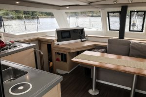 Fountaine Pajot Lucia 40 - Mawimbi