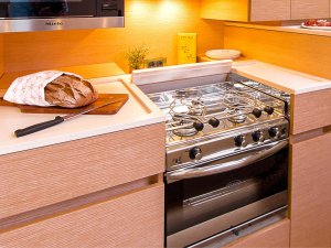 Hanse 548 - 5 + 1 cab. - Simply The Best - 2018.