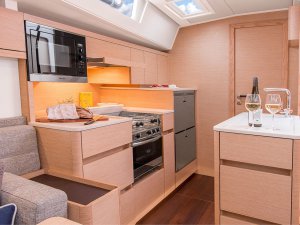 Hanse 548 - 5 + 1 cab. - Simply The Best - 2018.