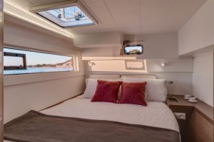 Lagoon 40 - 4 + 2 cab - Sail Castor - 2021.