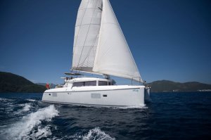 Lagoon 421 - 4 + 1 cab. - Milly - 2013.