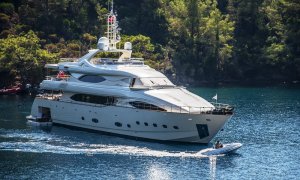Yacht De Luxe Ariela