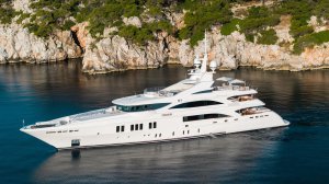 Yacht de Luxe O'MATHILDE Location de Yacht