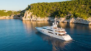 Yacht de Luxe O'MATHILDE Location de Yacht