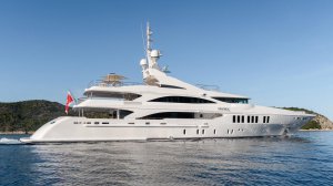 Yacht de Luxe O'MATHILDE Location de Yacht