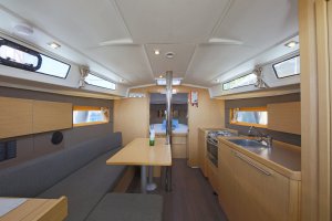 Oceanis 38.1 - 2 cab. - Summer Breeze 1 - 2019