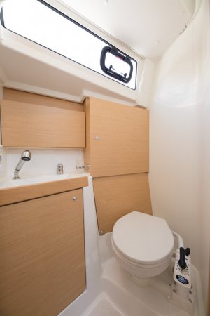 Oceanis 38.1 - 2 cab. - Summer Breeze 1 - 2019