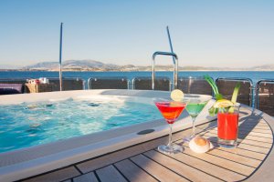 Location Yacht de Luxe Option B Grèce