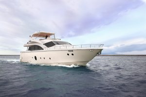 Questa e Vita Yacht Available for Charter