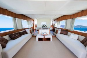 Questa e Vita Yacht Available for Charter