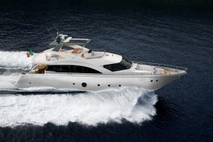 Questa e Vita Yacht Available for Charter