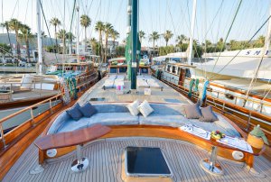 Noleggio Caicco Rose Mare Turchia