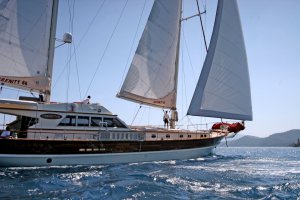 KİRALIK GULET SERENITY 86