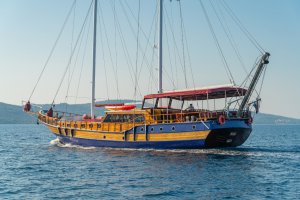 Gulet Tango Available for Charter