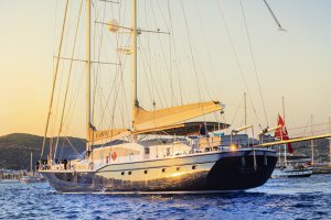 Gulet Mieten Ubi Bene Charter Türkei