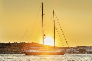 Gulet Mieten Ubi Bene Charter Türkei