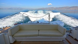 Location Yacht de Luxe Wave Master Sealine T60 Grèce