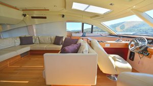 Location Yacht de Luxe Wave Master Sealine T60 Grèce