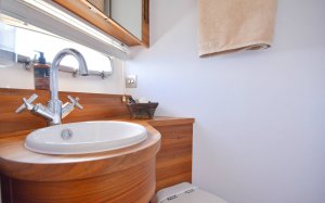 Location Yacht de Luxe Wave Master Sealine T60 Grèce