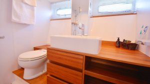 Location Yacht de Luxe Wave Master Sealine T60 Grèce