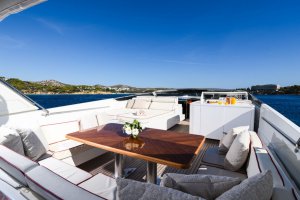 Zen Yacht Available for Charter