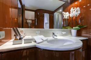 Zen Yacht Available for Charter