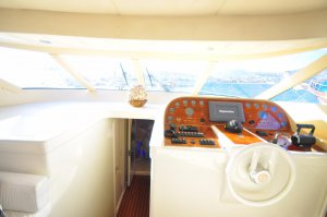 Alquiler de Lujo Yate Zeus